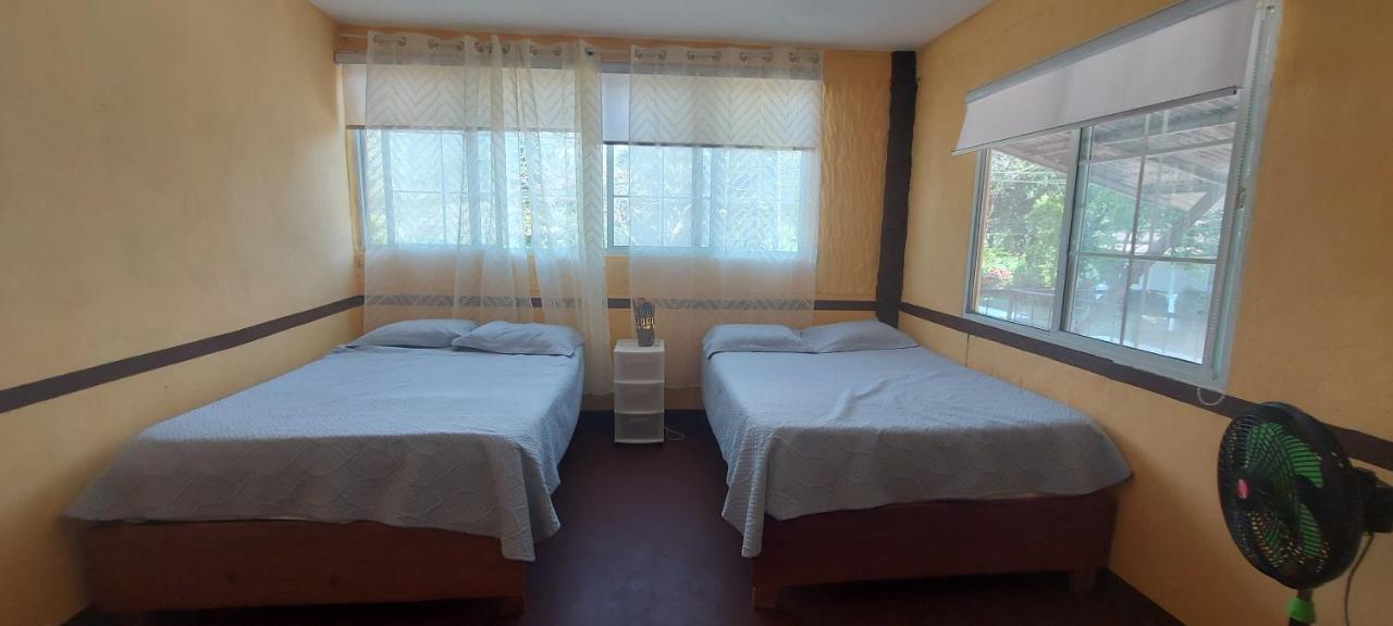 Hostal Don Quijote Llano Grande Esterno foto