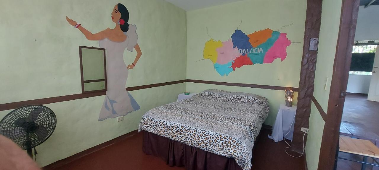 Hostal Don Quijote Llano Grande Esterno foto